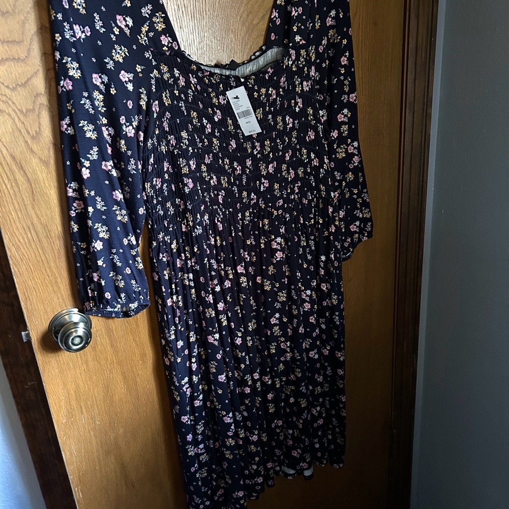 Lane Bryant Floral Black Dress With Smocking Bodice Nwt